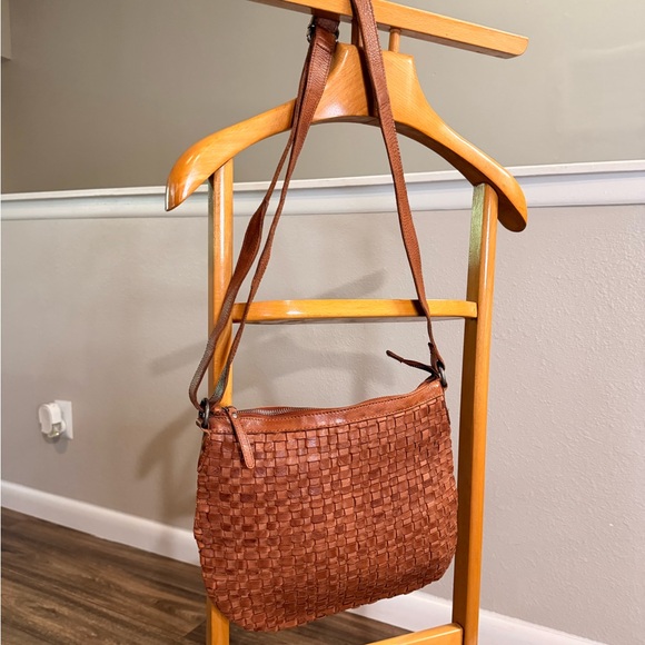 Vilenca Holland Woven Leather Crossbody Bag + Wallet Set Brown Basketweave - Picture 2 of 9